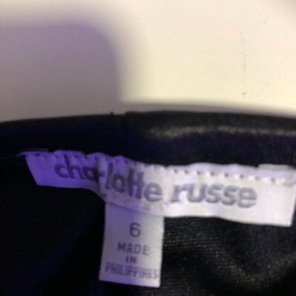 BEAUTIFUL Long formal dress size 8 - Picture 5 of 6